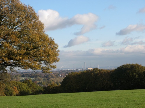 View across the Thames from Shrewsbury Park