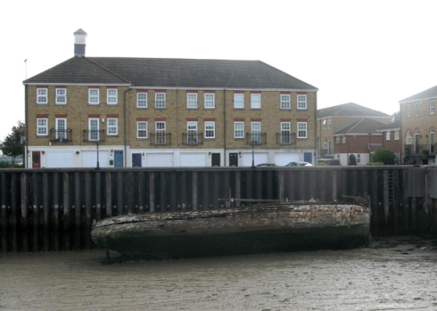 Abandoned boat Greenhithe